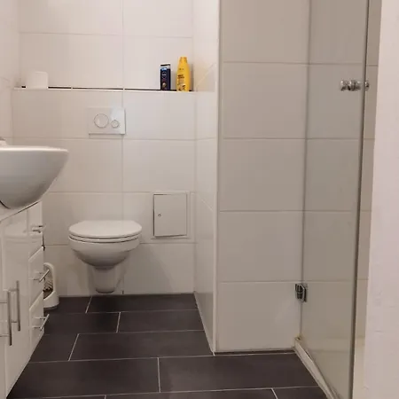 Ruhige tierfreundliche Einliegerwohnung Schoenau-Berzdorf